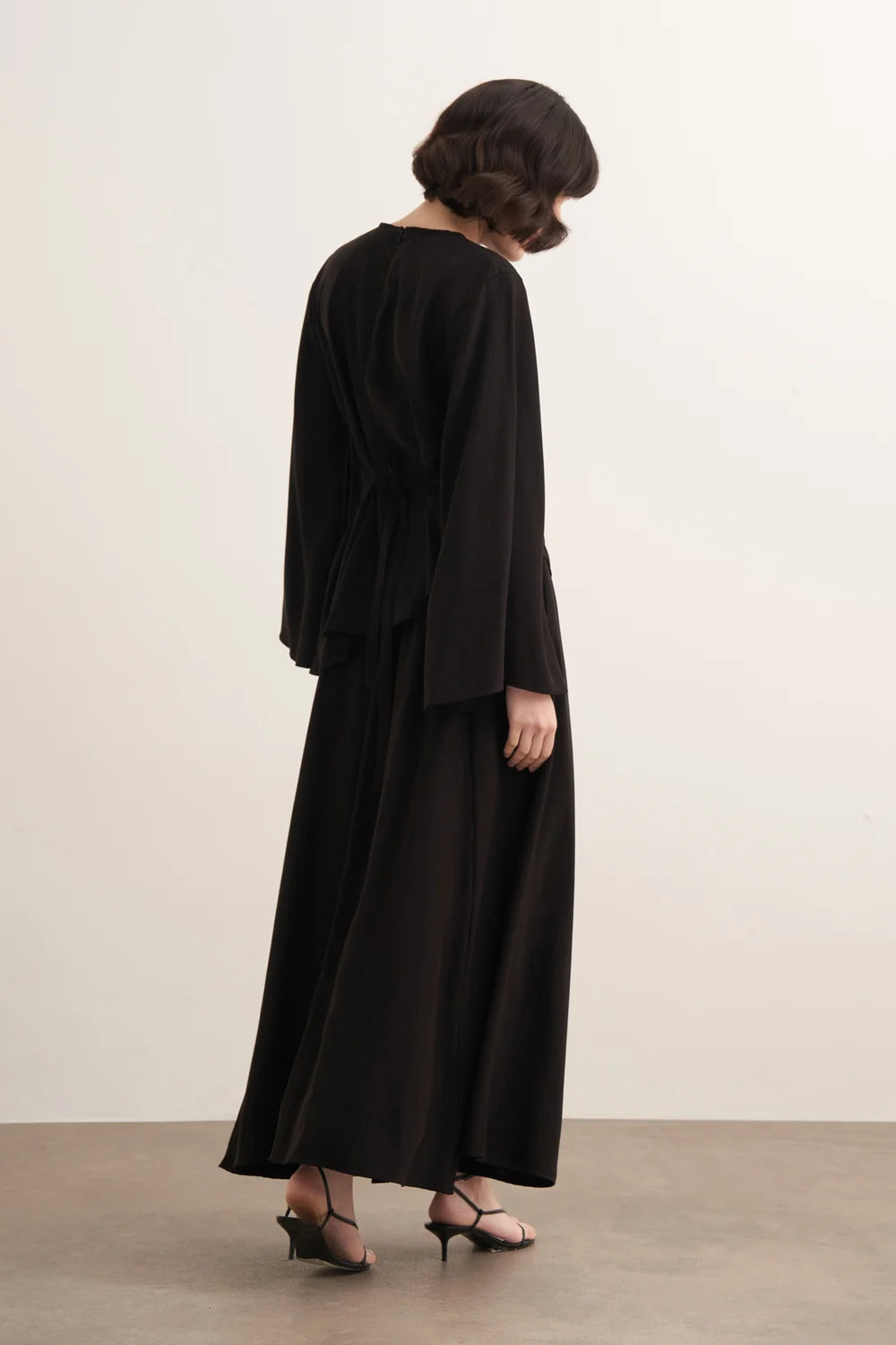 Elara Cupra Skirt Set - Black image 3