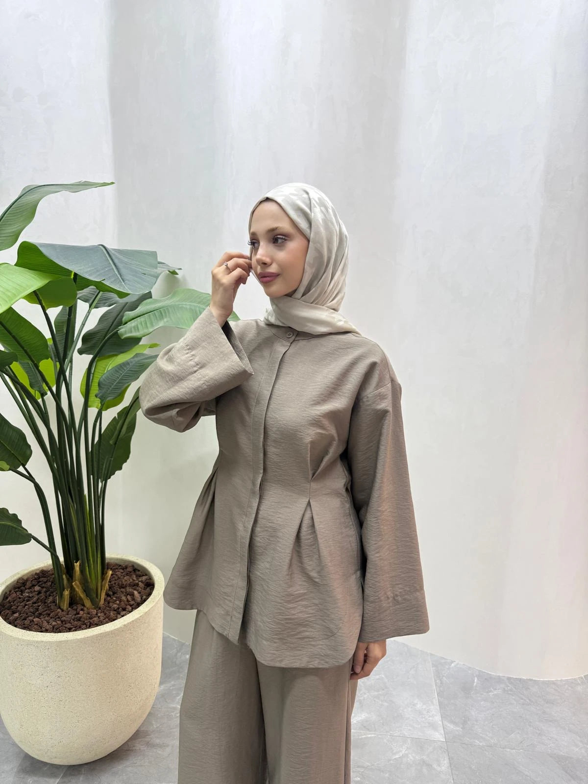 Lora 2 Piece Set - Taupe