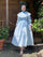 Amelie Kleid mit weitem Ausschnitt - Babyblau
