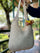 Paper Woven Hand-/Schultertasche mit Reißverschluss - Beige