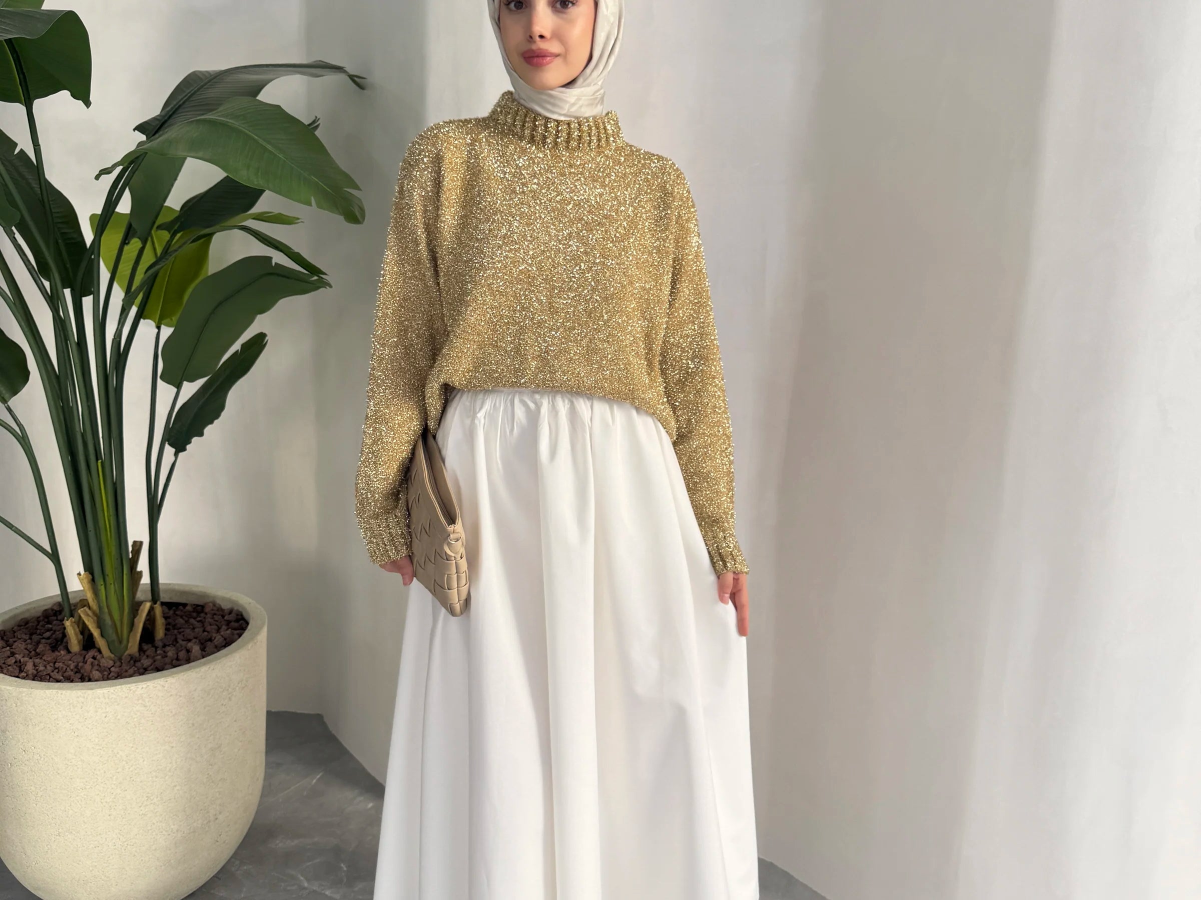 Short Glitter Sweater – Gold