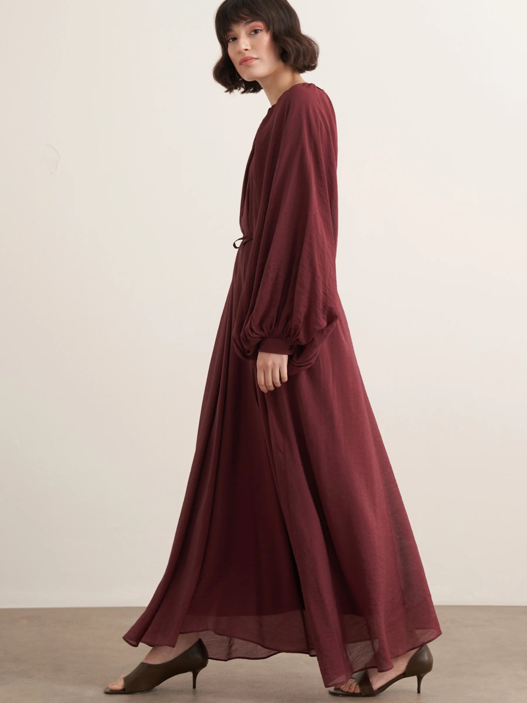 Leyla Balloon Sleeve Dress – Burgundy by Muserobe, back view