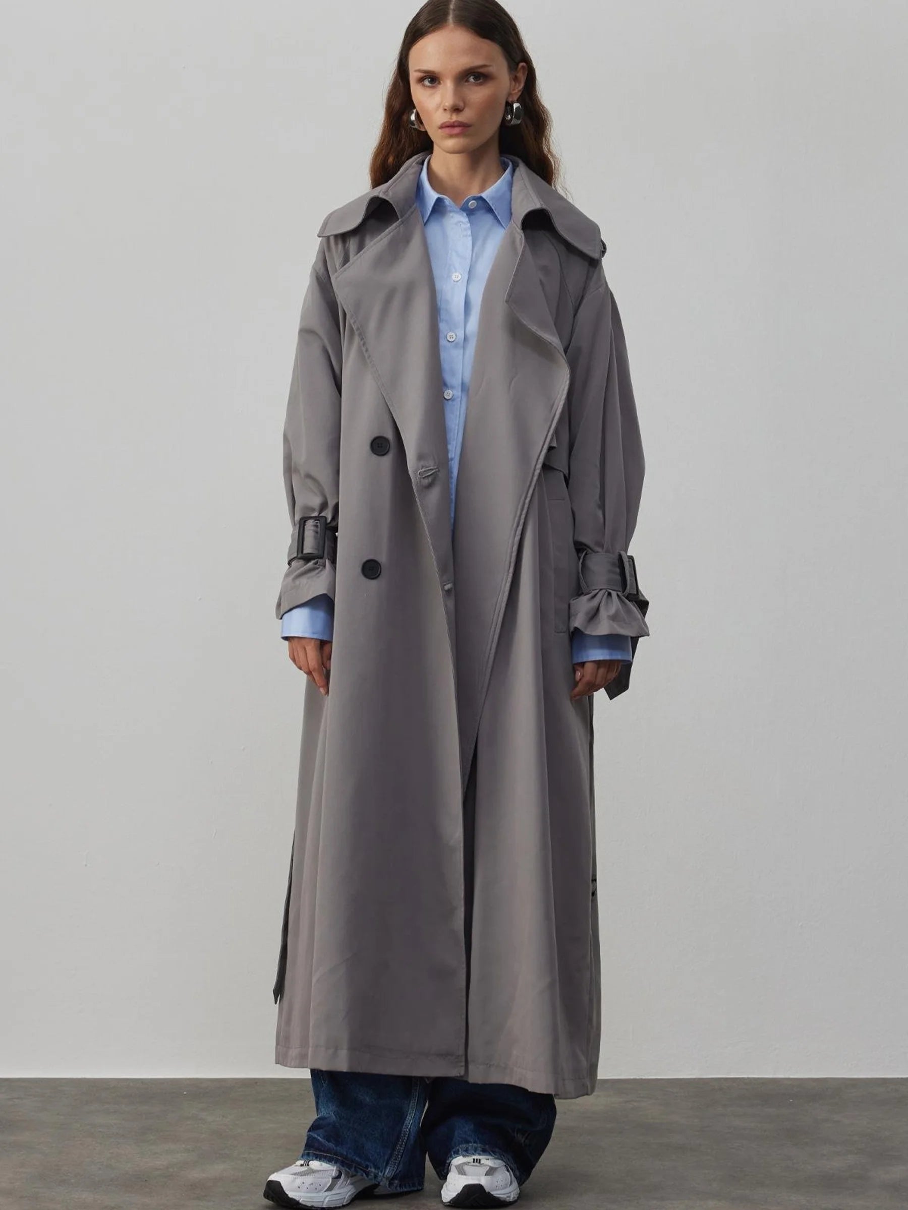 Drapierter Trenchcoat mit Knöpfen - Stein