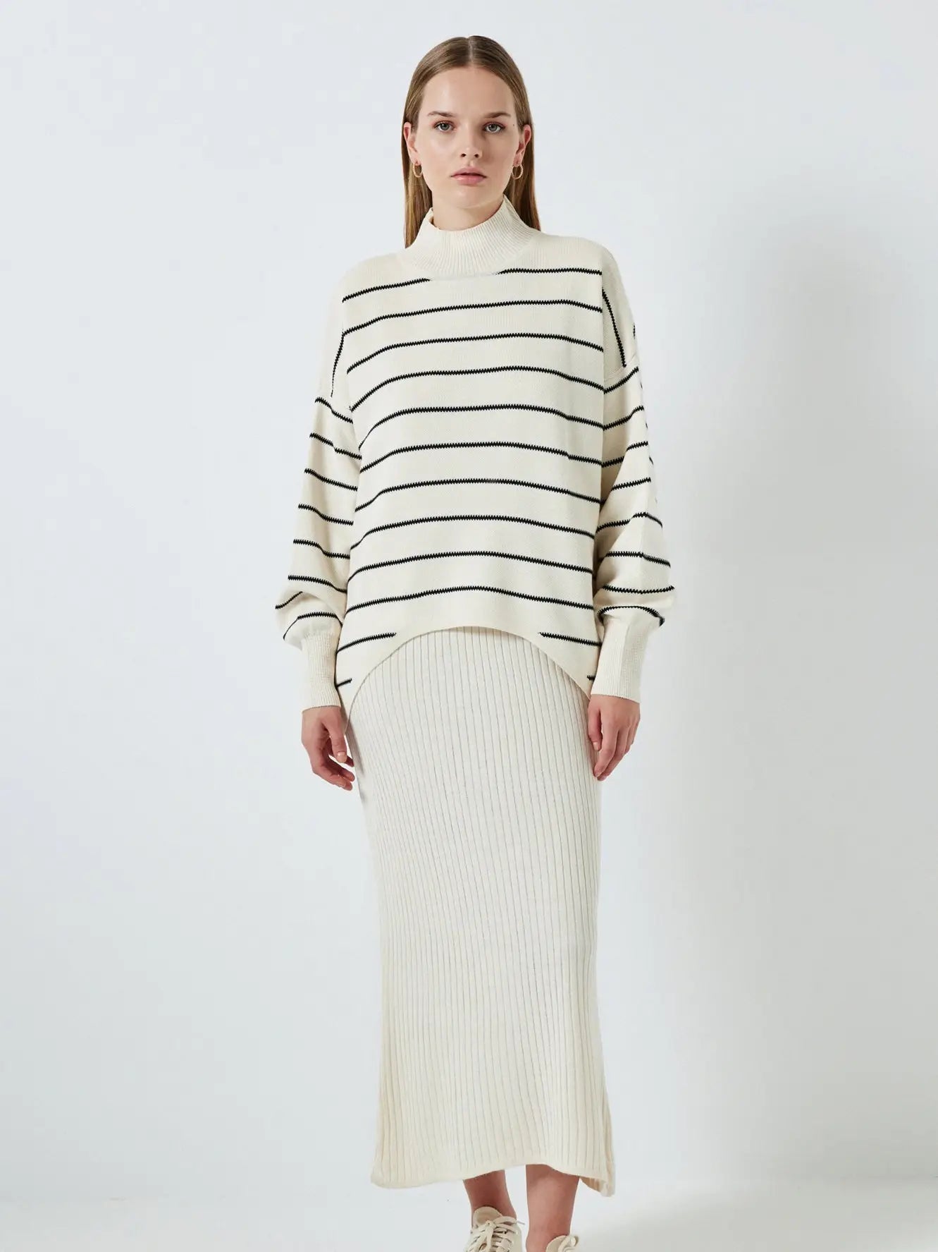 Ribbed Knit Duo Set - White