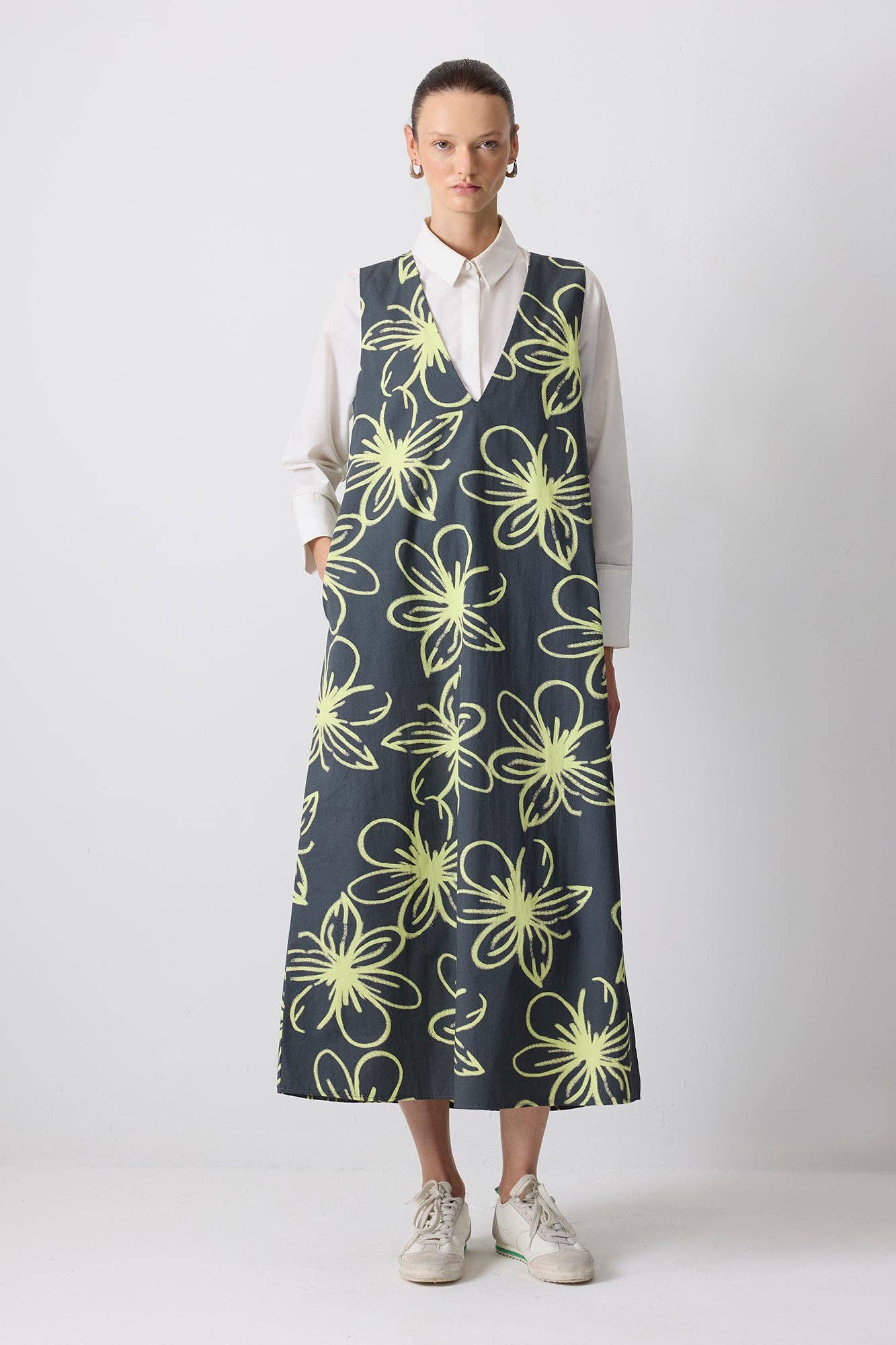Patterned Pinafore Dress in Anthracite by Muserobe, modest dress