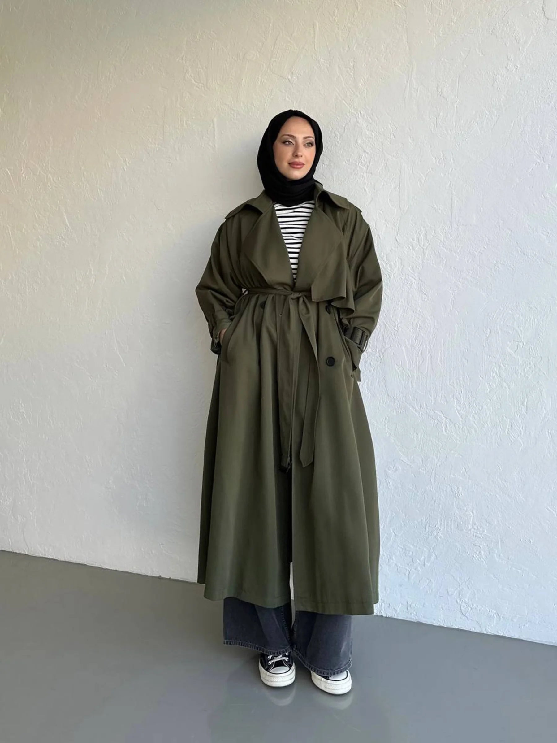 Drapierter Trenchcoat mit Knöpfen - Stein