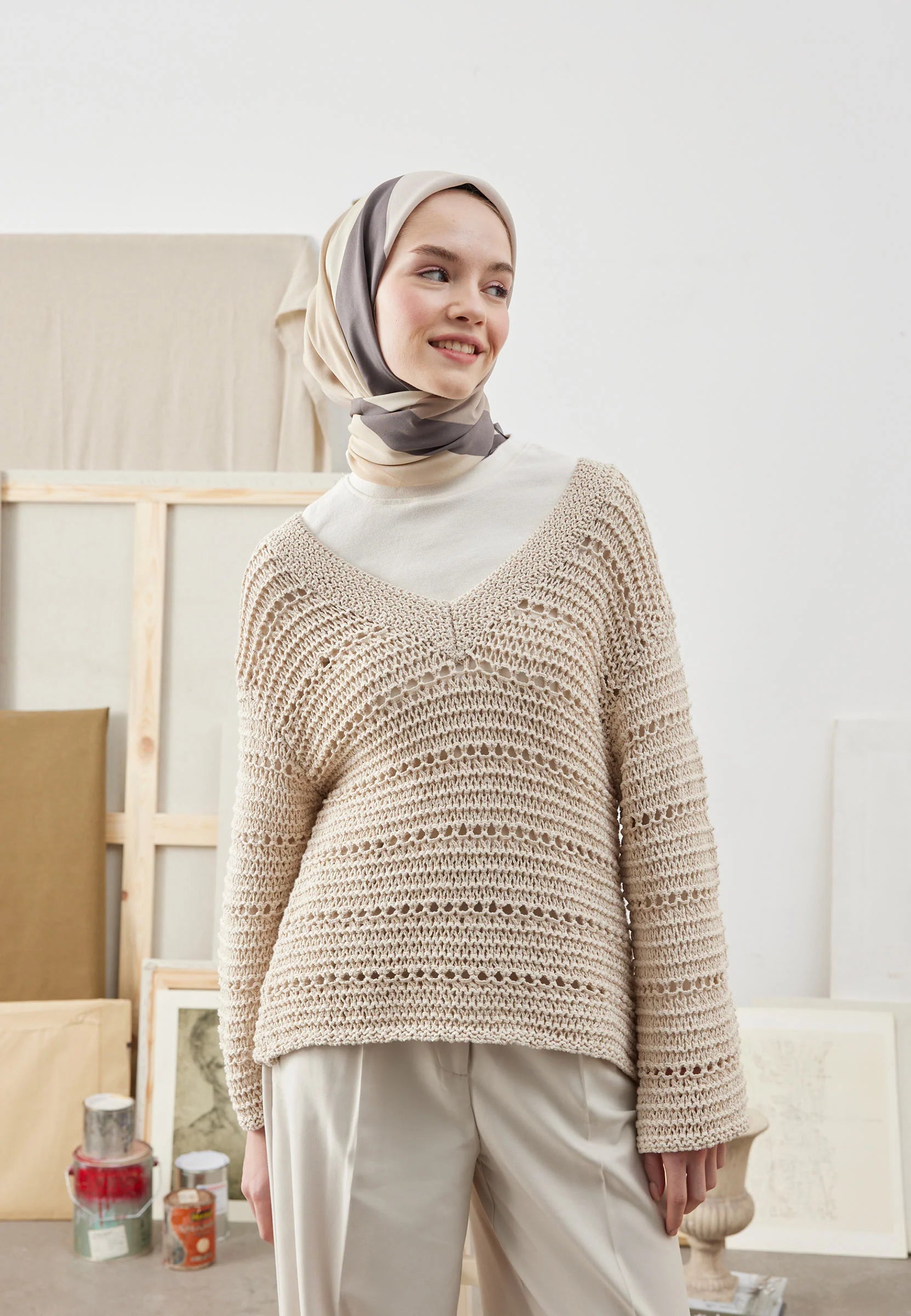 Colorful Comfort Headscarf in Beige by Muserobe, side view