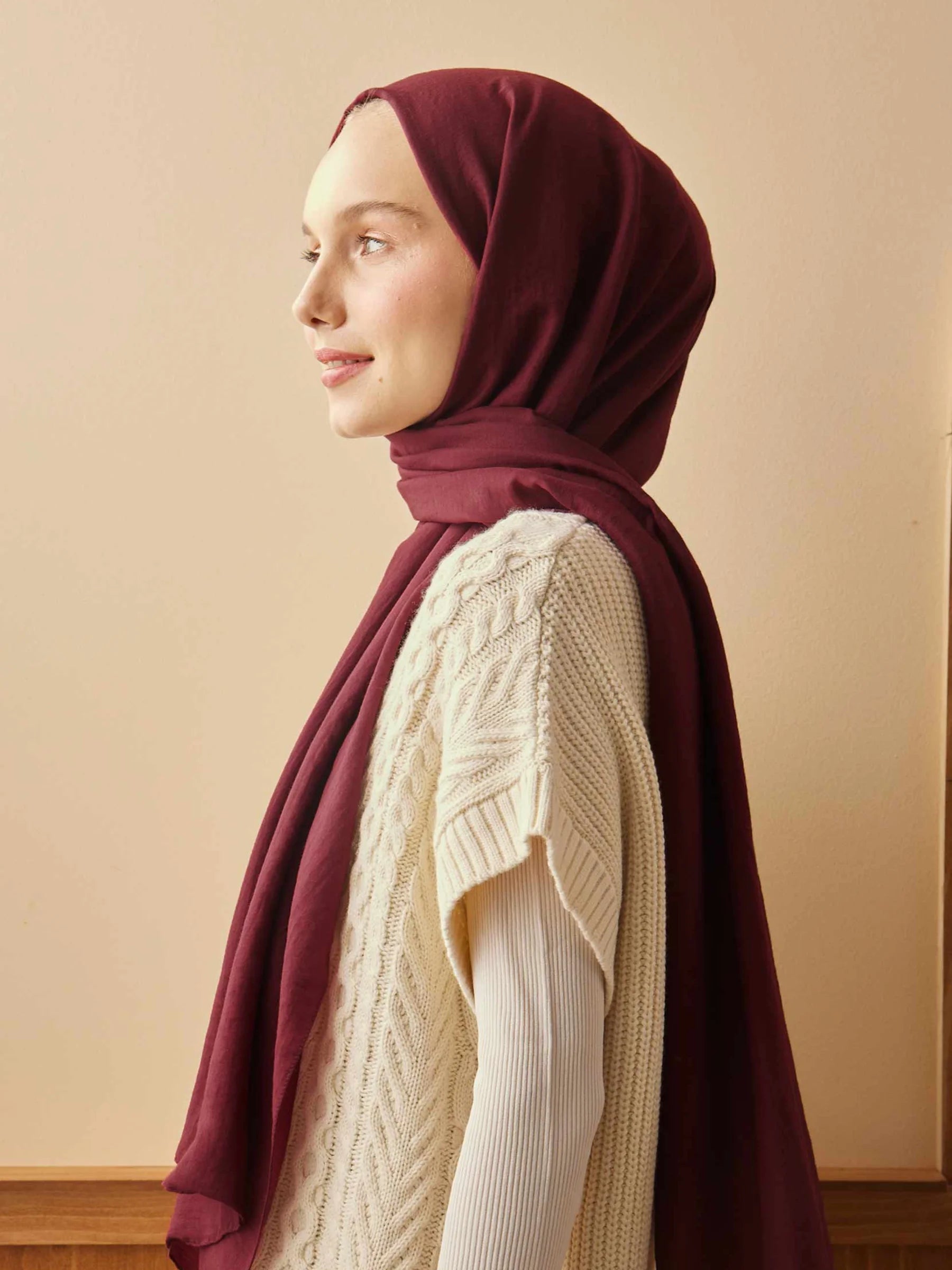 Crinkle Cotton Headscarf in Burgundy by Muserobe, side view