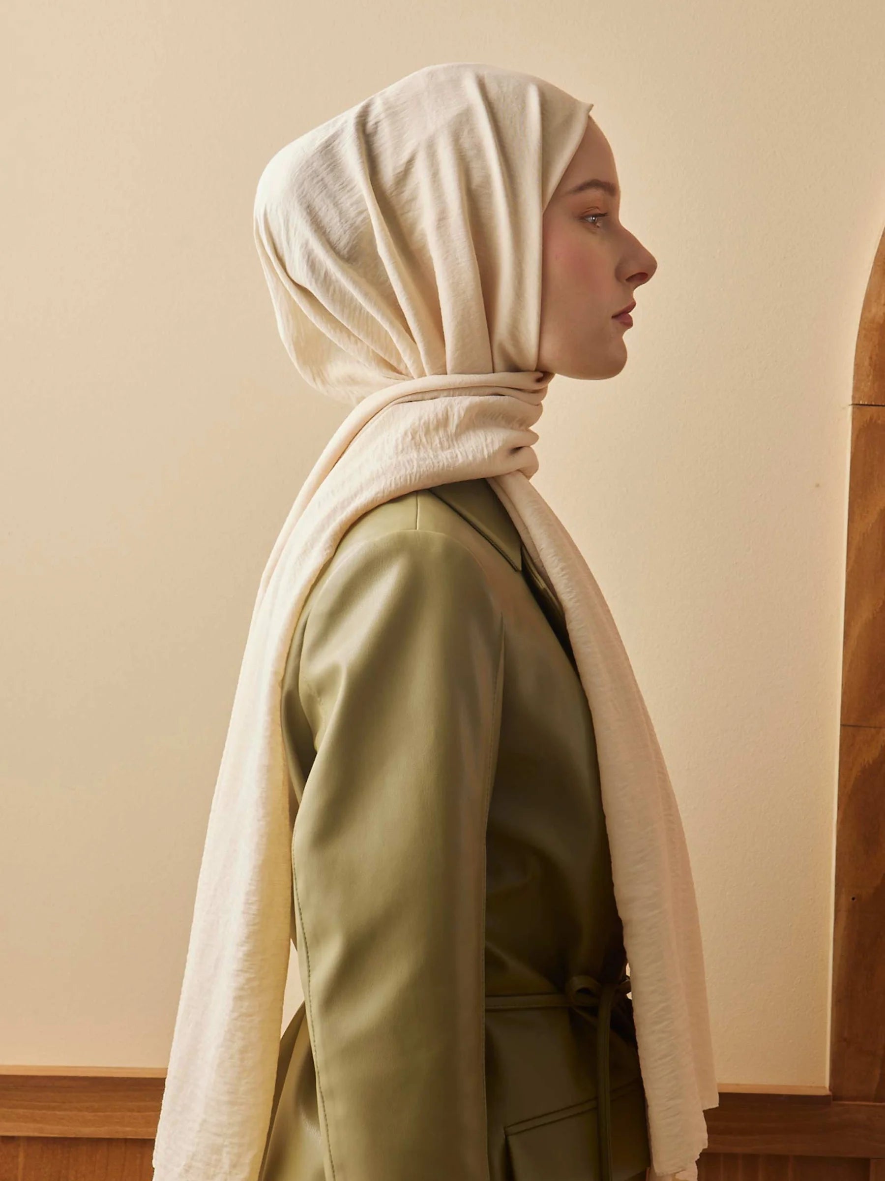 Crinkle Cotton Headscarf in Cream by Muserobe, back view