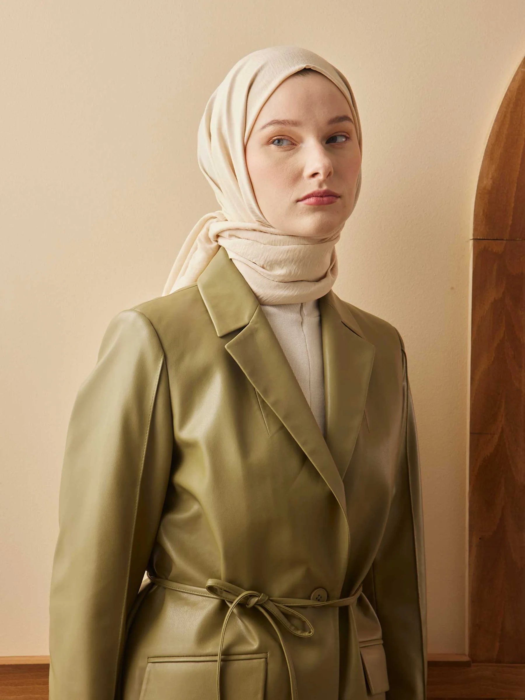 Crinkle Cotton Headscarf in Cream by Muserobe, side view