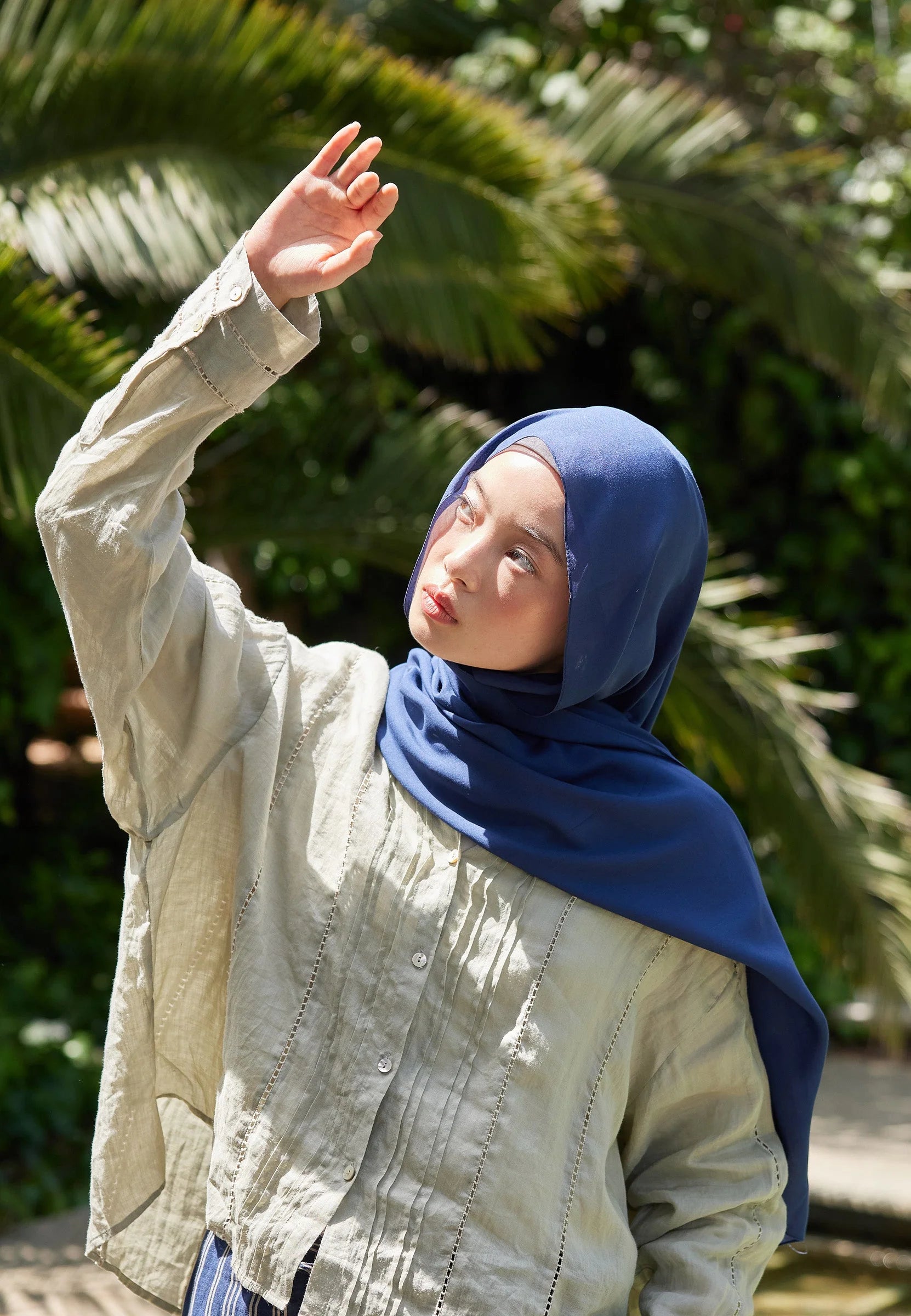 Rami Viscose Scarf - Navy